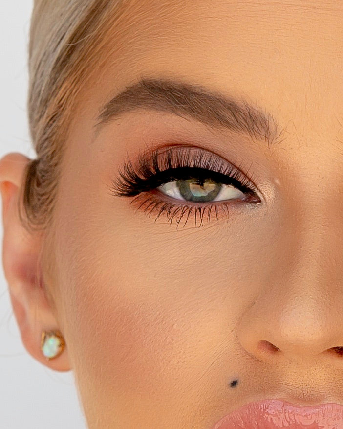 Glam lashes